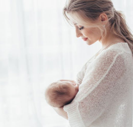 The Incredible Benefits of Extended Breastfeeding | Neeva Baby